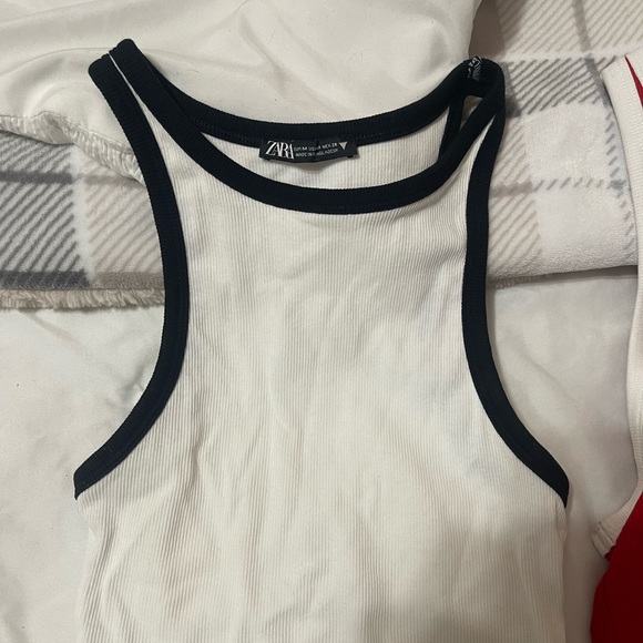 Zara tops - Picture 2 of 8